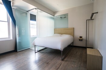 sova micro room and social hotel