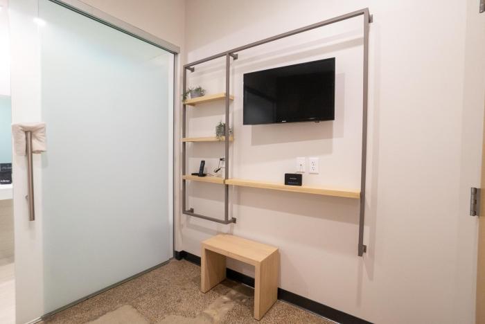 sova micro room and social hotel