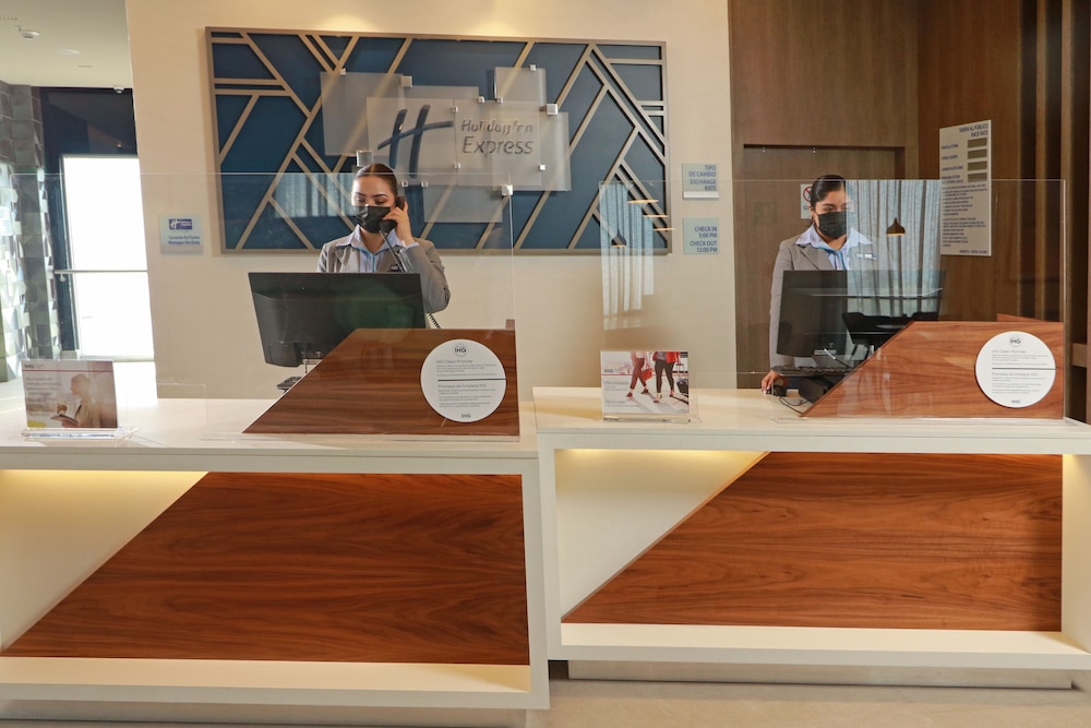 holiday inn express monterrey fundidora