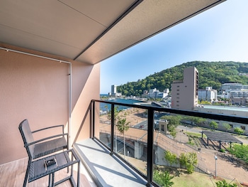 livemax resort atami ocean