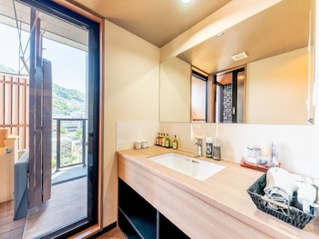 livemax resort atami ocean