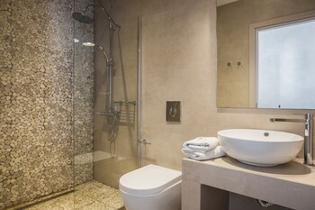 diana suites