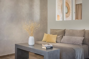 diana suites
