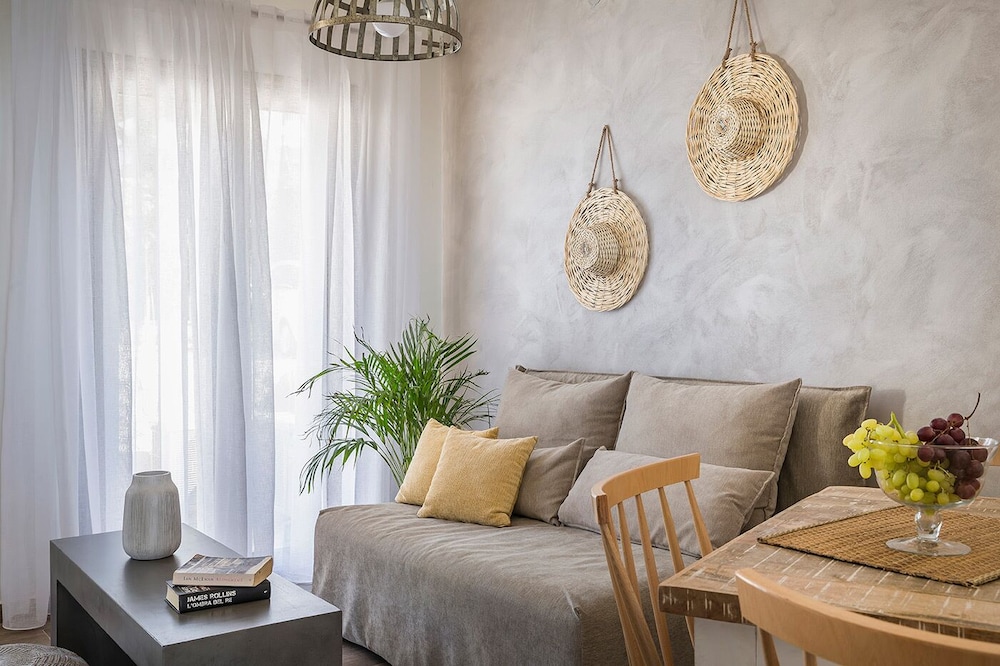 diana suites