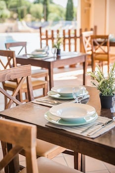 diana suites