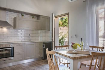 diana suites