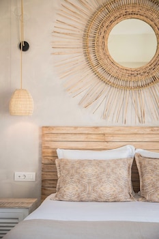 Diana Suites,,1 star