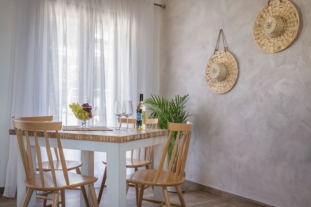 diana suites