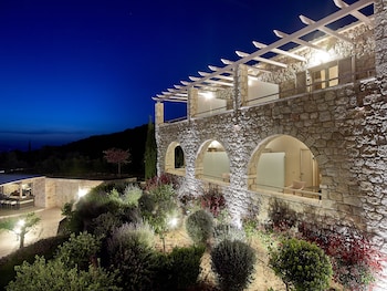 anaxo resort
