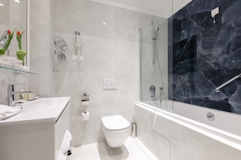 heritage hotel santa lucia