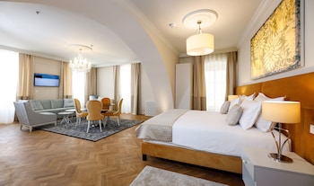 heritage hotel santa lucia
