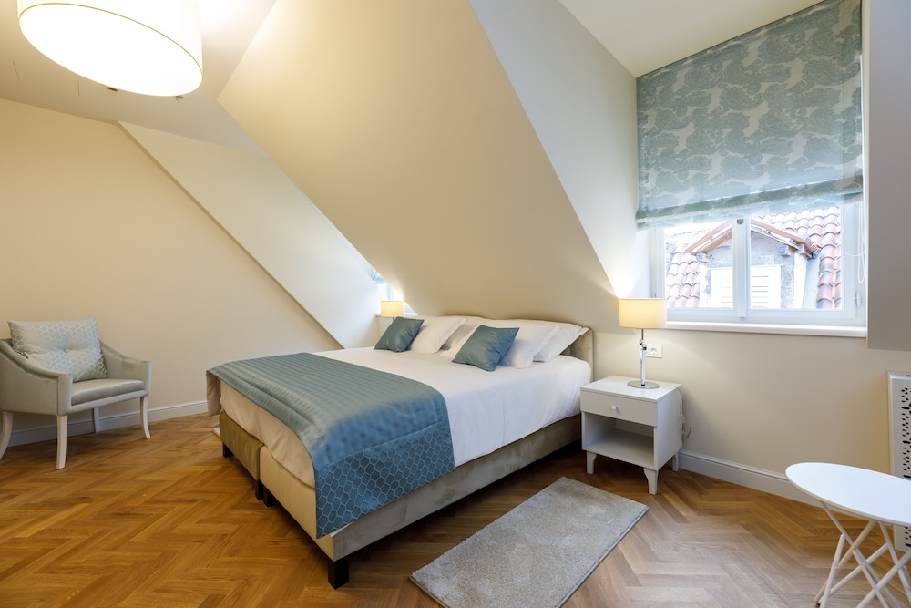 heritage hotel santa lucia