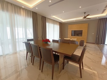 pacific regency beach resort