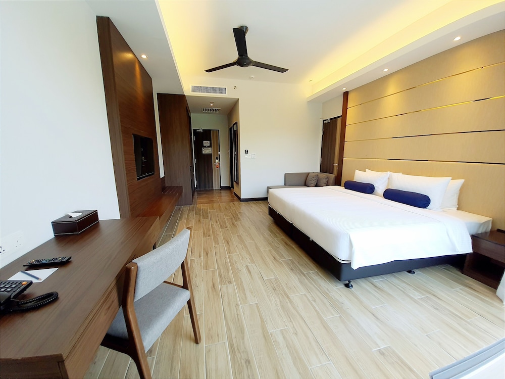 pacific regency beach resort