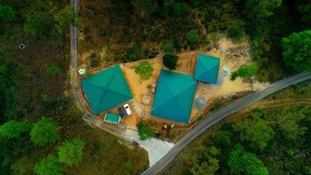 Mistly Plantation Bungalow,Valparai>>Coimbatore,2 star
