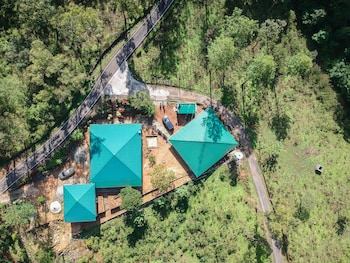 Mistly Plantation Bungalow,Valparai>>Coimbatore,2 star