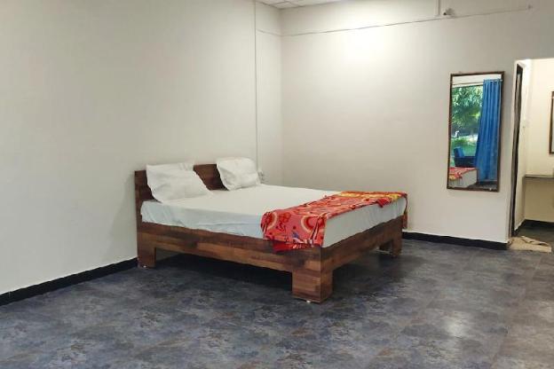 The Mountain Villa,Malanka>>Junagadh,3 star
