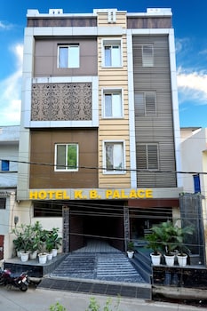 Hotel Kb Palace,N-10/39, Kakarmata, Varanasi,2 star