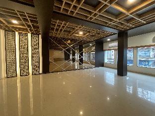 hotel royal embassy