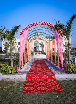 M Resort,Kuchesar>>Bulandshahr,4 star