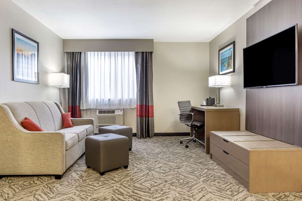 comfort inn and suites pacific auburn