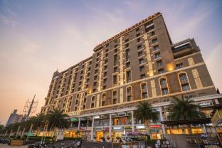 fabhotel sapphire 83