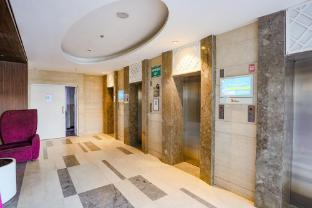 fabhotel sapphire 83