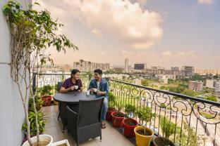 fabhotel sapphire 83