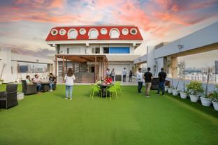 fabhotel sapphire 83