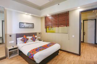 fabhotel sapphire 83