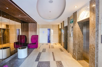 fabhotel sapphire 83