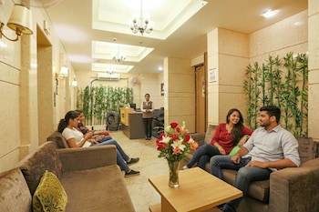 fabhotel sapphire 83
