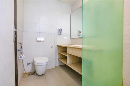 fabhotel sapphire 83