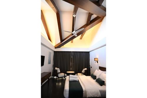 Treebo Tryst Vee Resort,,3 star