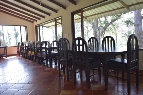 river valley resorts
