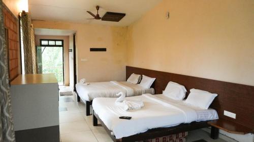 river valley resorts