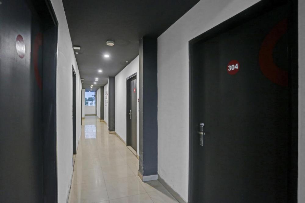 townhouse 475 nangal raya pankha road