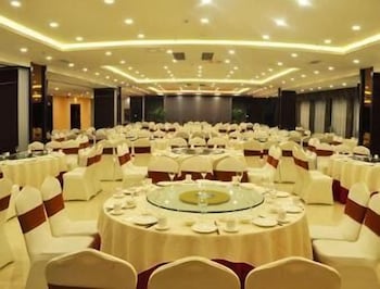 Ramada Linyi North,Linyi>>Jinan,3 star