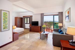 holiday inn resort batam by ihg
