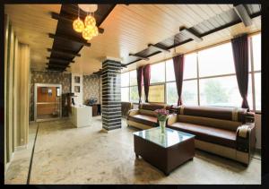 Collection O 63274 Hotel Mehraz Residency,,3 star