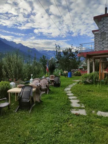 indian backpackers hostel