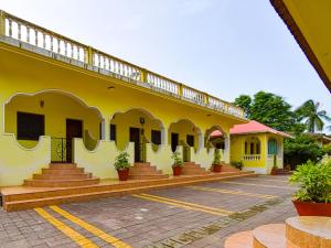 Yoyogoa Cottages,M/S Baba Place Restaurant, H.No.408, Chapora Fort Rd. Chapora, Anjuna, Bardez-Goa, 403509 Vagator, India,2 star