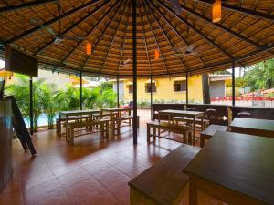 Yoyogoa Cottages,M/S Baba Place Restaurant, H.No.408, Chapora Fort Rd. Chapora, Anjuna, Bardez-Goa, 403509 Vagator, India,2 star
