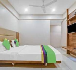 treebo silver key marathahalli