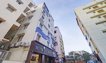 treebo silver key marathahalli