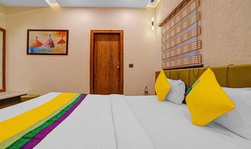 itsy by treebo abhilasha inn
