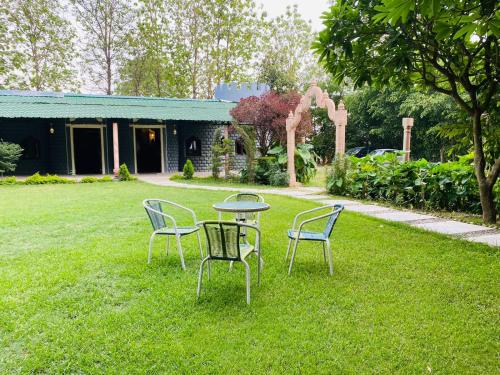 Lohagarh Corbett Resort,Shivlalpur Joshi, Bandar Jura, Fatehpur Range, Ramnagar, Uttarakhand 263140,3 star