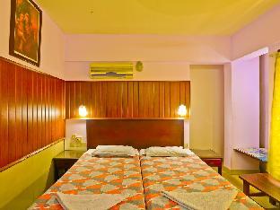 Equator,X7ww+M25, Azad Road, Near Saint Antonys Shrine, Kaloor, Ernakulam, Kochi, Kerala 682017,2.5 star