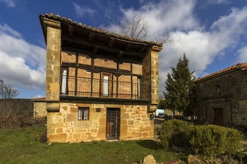 Casa Roja,Canduela>>Aguilar De Campoo,3 star