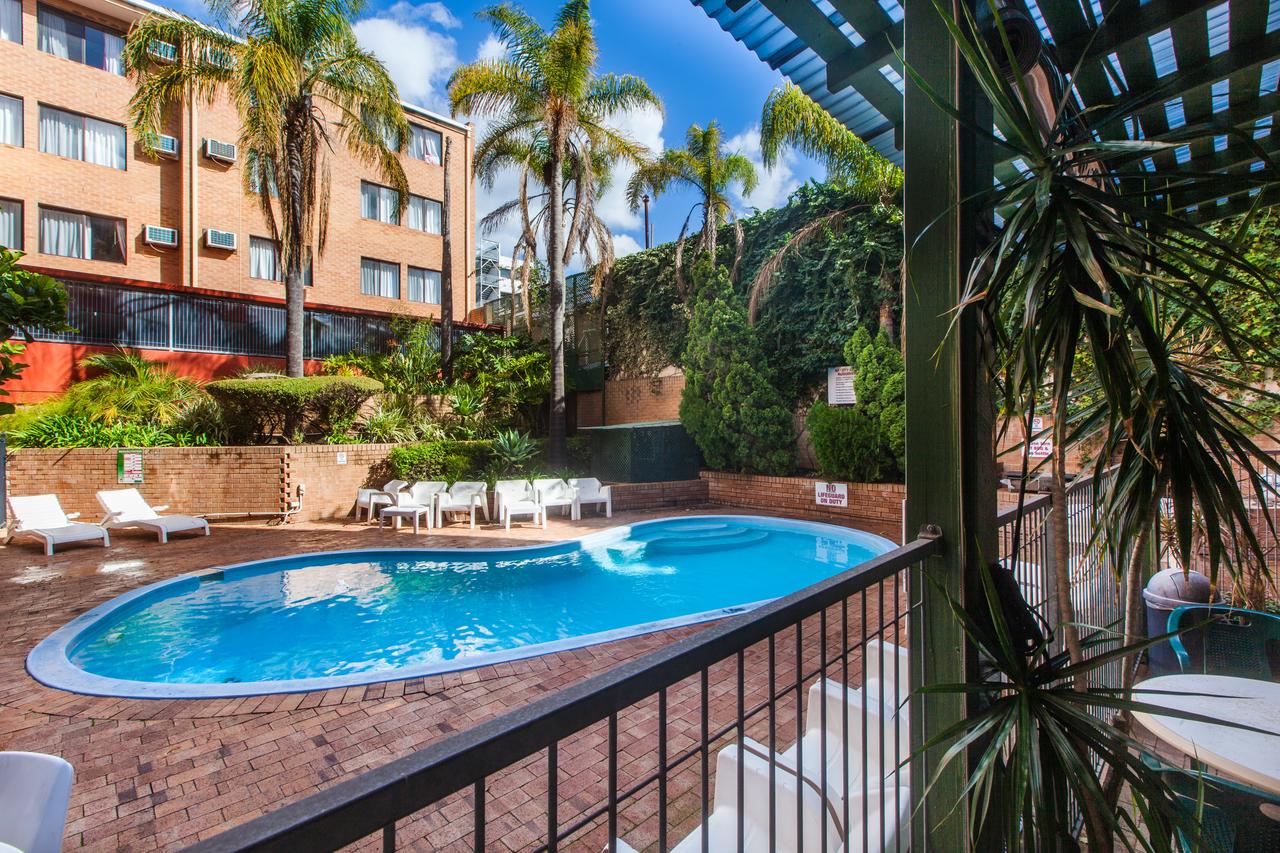 inner city apartments hotel